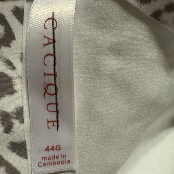 Cacique Totally Smooth Lightly Lined Balconette - Picture 6 of 7